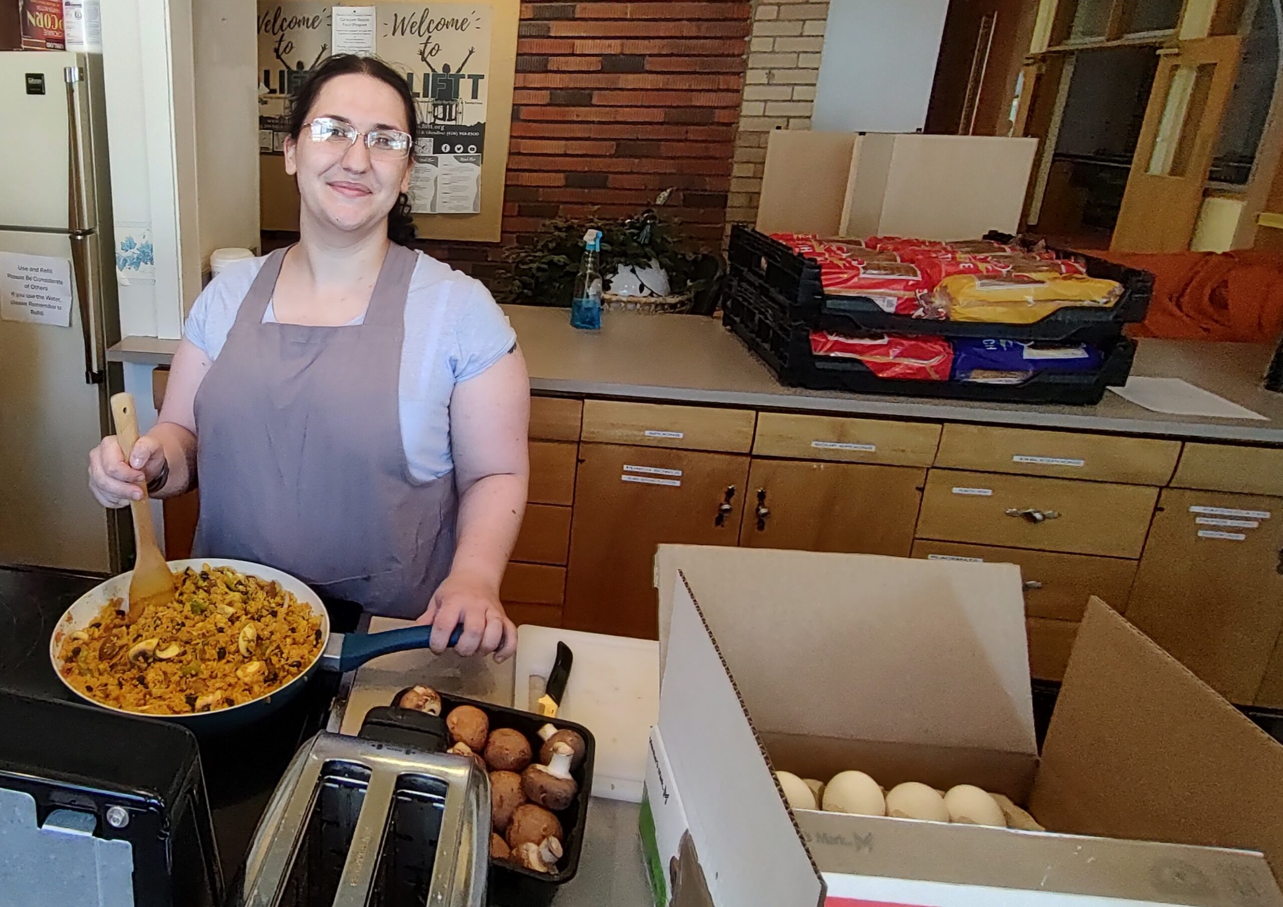 Nourishing Community with Breakfast & Lunch @LIFTT